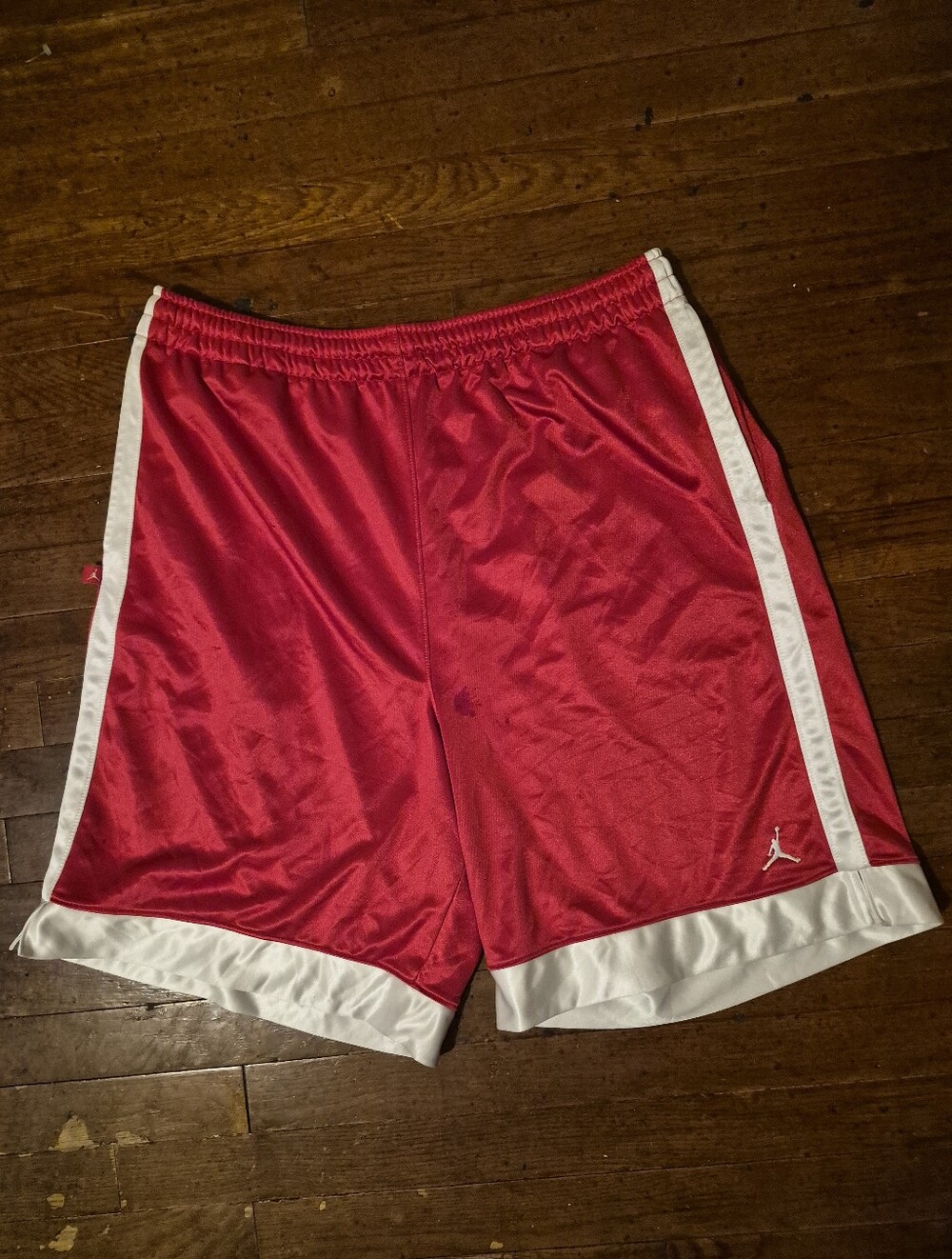 Jordan Mens Sz XL Red Basketball Shorts with White Trim - Picture 2 of 8